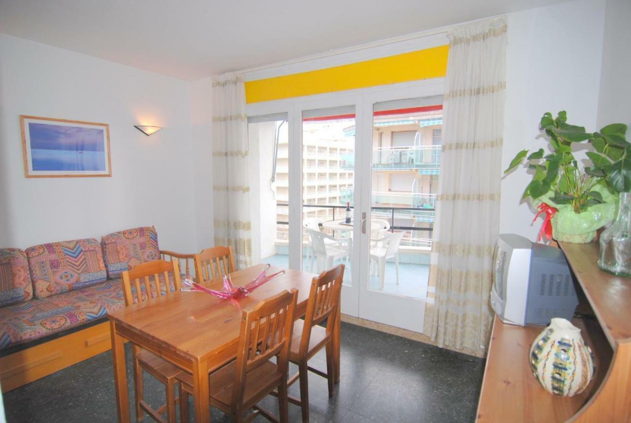 Zeus Alexis II Apartman Salou Kültér fotó