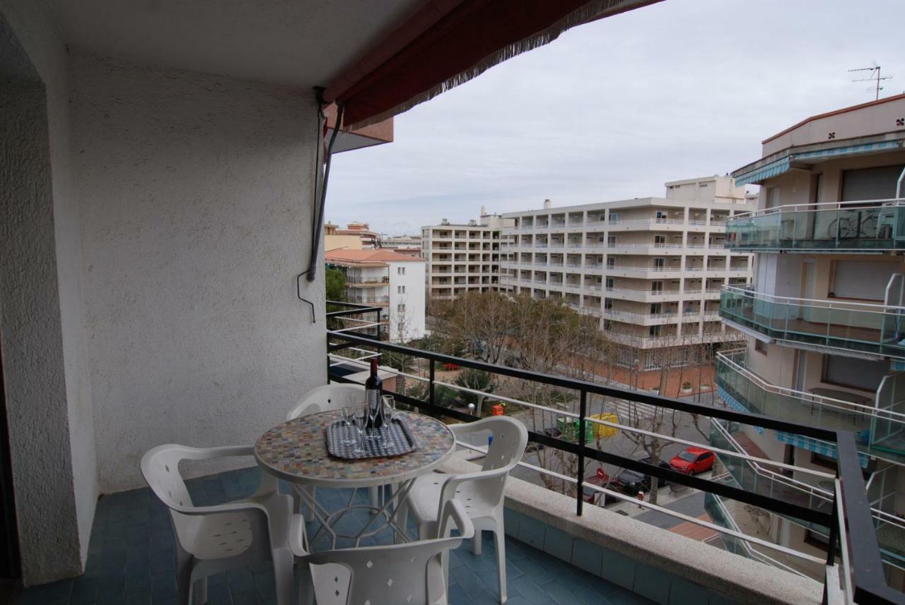 Zeus Alexis II Apartman Salou Kültér fotó