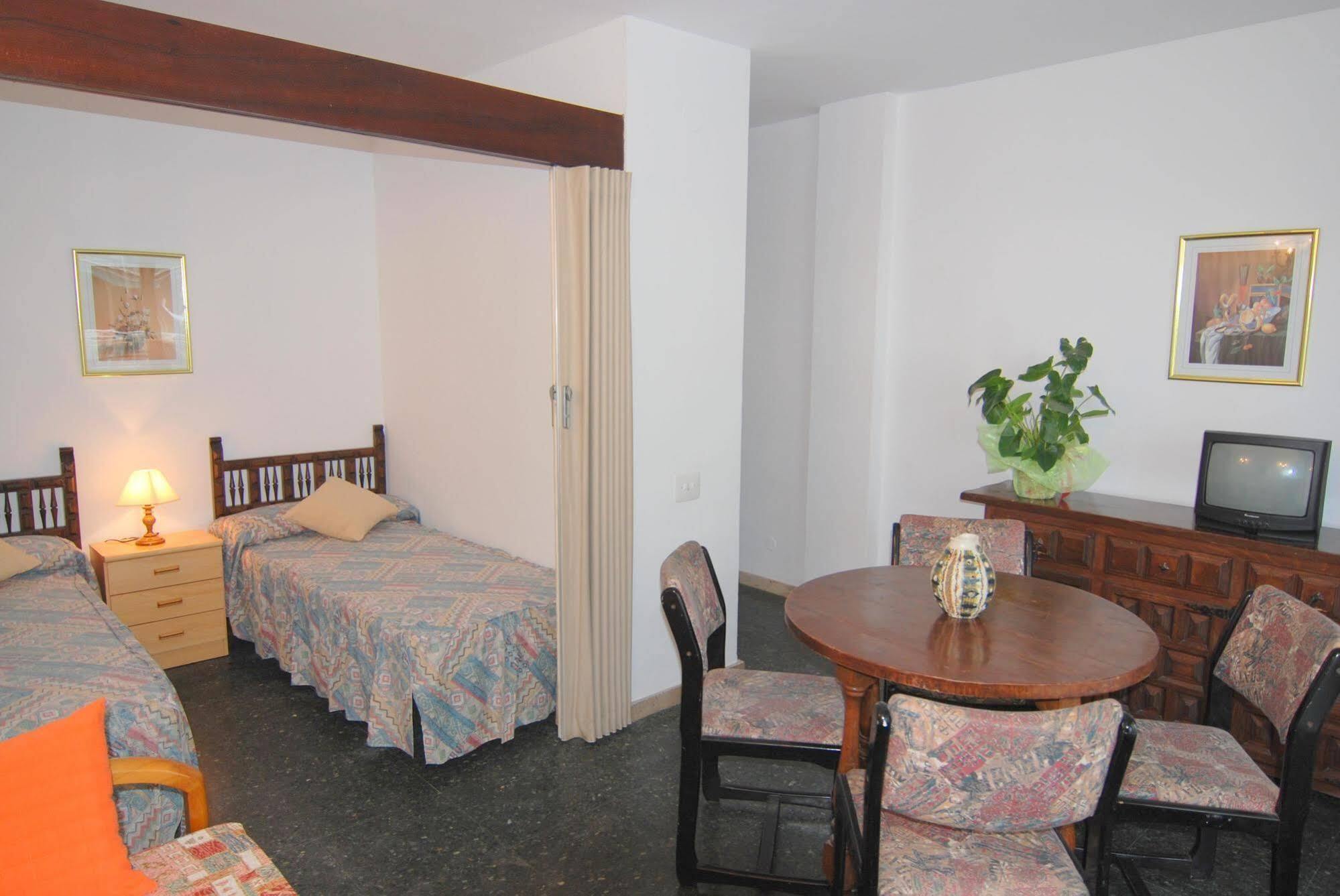 Zeus Alexis II Apartman Salou Kültér fotó